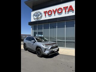 2020  Toyota RAV4 Cruiser 2WD Wagon (Silver Sky) Used Car Thumbnail